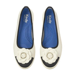 Maisie Ballet Toe Cap Leather Flower Applique