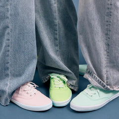 Champion Canvas Lace-Up