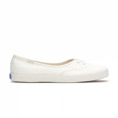 The Mini Daisy Eyelet Slip-On